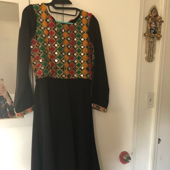 pakistani formal frock with net dupta - Picture 1 of 6